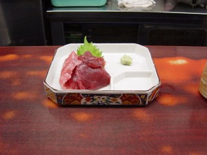 Sashimi et wasabi.